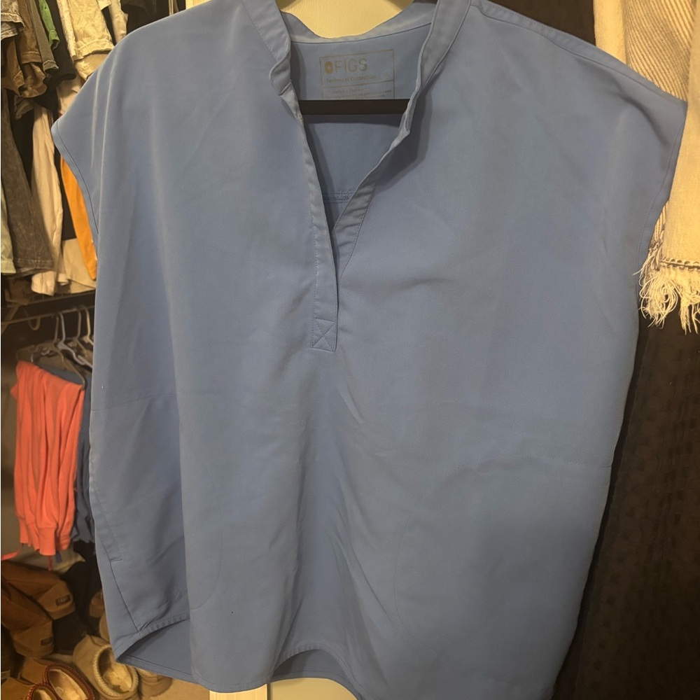 Figs Ceil Blue Rafaela Scrub Top
